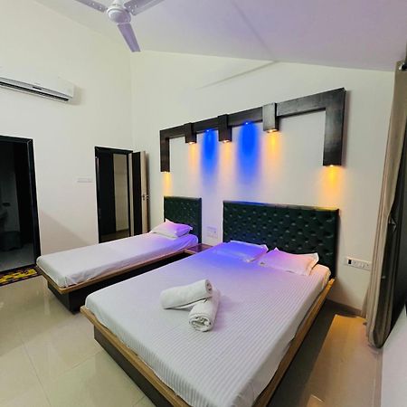 Taj Villa With Free Wifi 로나발라 외부 사진